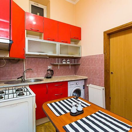 Біля Дзиги Сучасна Квартира На Вулиці Вірменській 35 Lviv Eksteriør billede
