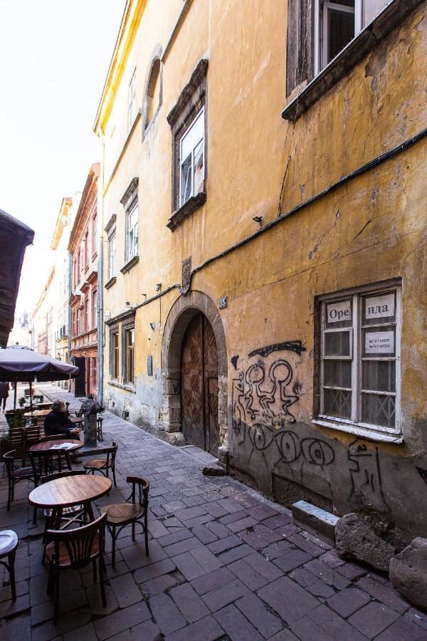 Біля Дзиги Сучасна Квартира На Вулиці Вірменській 35 Lviv Eksteriør billede
